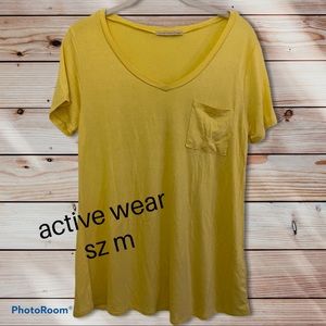 Active wear sz m, yellow t-shirt NWOT